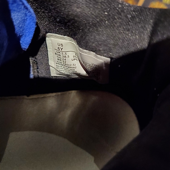 Jordan Zion 1 - Picture 4 of 8